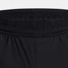 Under Armour Pantalones cortos de running dos en uno para hombre, con forro ligero antiabrasión, abertura, transpirables y con cordón ajustable en la cintura. - Negro - Ver 6
