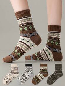 ZUJO 4 Pasang Kaos Kaki Wanita Setengah Betis, Motif Fair Isle, Cocok untuk Pemakaian Sehari-hari Musim Gugur/Musim Dingin, Sederhana dan Nyaman, Warna Acak - MultiWarna - View 2