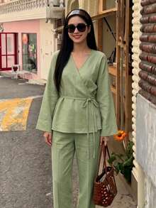 Plus Size Women V-Neck Long Sleeve Tie Front Casual Loose Comfortable Top - Green - View 3