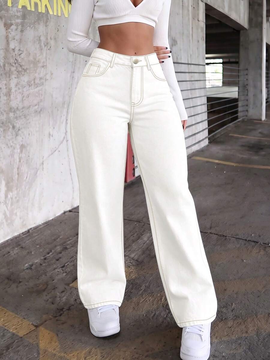 Elegant, Casual, Loose-Fitting Jeans With Classic Pocket Design; Women's Trousers. - White - View 1