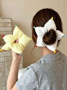 4/2 pezzi/Set Scrunchies colore crema dopamina con fiori 3D, Scrunchies in tessuto con petali 3D completi, Colore solido con pendente tulipano in nastro verde, Accessori per capelli a pois colorati - Adatti per donne e ragazze, Perfetti per uso quotidiano, appuntamenti, scuola, vacanze, spiaggia, feste, vacanze, regali, stagione di laurea - Multicolore - Visualizzare 2