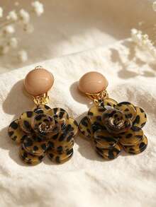 1 par de clips de oreja vintage lindos con lunares y flores, pendientes geométricos florales dulces sin perforación, regalo de joyería para vacaciones en la playa - acortar - Ver 14