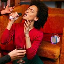 Mesin Karaoke Mini Hadiah Natal/Ulang Tahun Speaker Bluetooth Portabel Bervolume Tinggi dengan Mikrofon Nirkabel Mainan Pesta - View 6