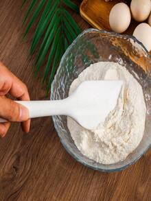 3 PiecesSilicone Baking Set, Manual Whisk, Multi-Function Cream & Egg Beater, Handheld Egg Beater, Kitchen Baking Tools Set, Silicone Brush/Oil Brush, Cream Scraper, Non-Stick Bread Spatula, Rubber Kitchen Jar Stirrer Scraper, Long Multi-Function Baking Silicone Scraper, Cream Cake Spreader - Multicolor - View 7