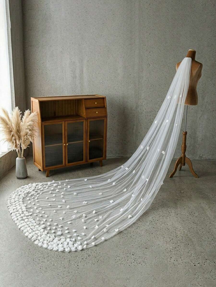 1 Peça Véu de Catedral Floral 3D Costurado à Mão, Camada Única Branca com Pente de Cabelo, Adequado para Casamentos Românticos, Acessórios de Fotografia de Casamento, Acessórios de Festa de Noivado