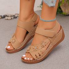 Country Style 3D Floral Wedge Sandals, Hook & Loop Back Strap Soft Sole Comfortable Commuter Mom Sandals - Mocha Brown - View 3