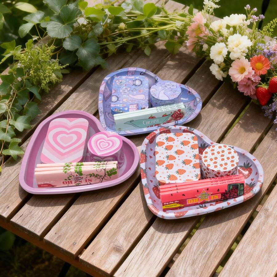 Heart-Shaped Rolling Tray Set, Includes 18cm*16cm Heart-Shaped Tray, Grinder, King Size Extra Large Flavored Rolling Papers And Storage Box. Slow And Even Burn, Convenient For Travel, Suitable For Parties, Family Gatherings, Birthday Parties And More. Holiday Gift. - Multicolor - View 1