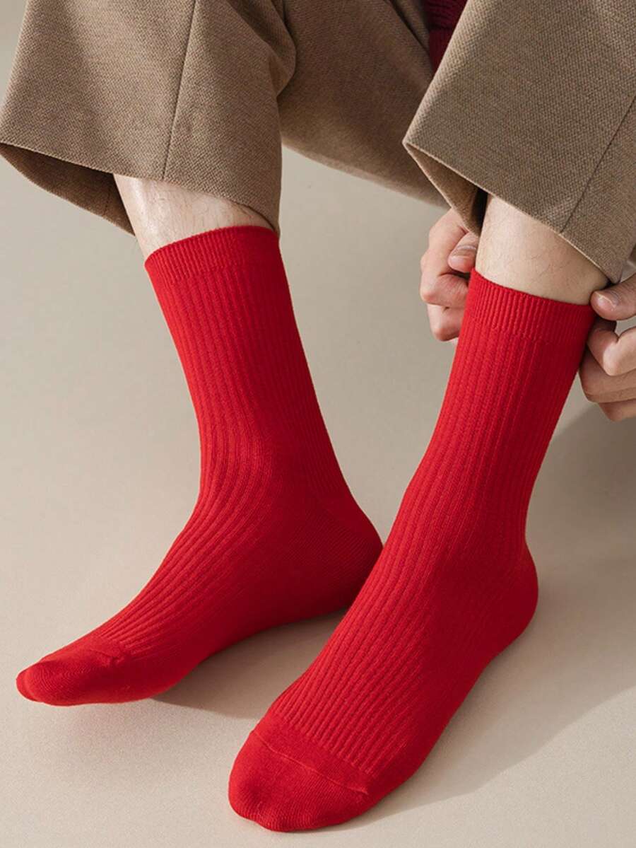 1 par de calcetines rojos sólidos y a rayas, calcetines largos transpirables para el Año Nuevo Chino, versátiles para otoño/invierno - Rojo - View 1