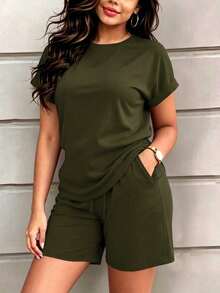 Setelan Piyama Elegan untuk Wanita: Kaos Lengan Pendek Warna Polos Gaya Vintage Kerah Bulat dan Celana Pendek Pinggang Elastis dengan Tali Serut, Cocok untuk Musim Semi/Panas/Gugur - Hijau Tentara - View 3