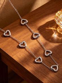 Gentle Hollow Heart Necklace And Bracelet 2 Pieces Set, Simple And Sweet French Girl Style, Suitable For Commuting, Dating, Vacation, European And American Influencer Style, Full Atmosphere When Worn As A Set, Perfect For Daily Wear Or Gifting - Heart-shaped Set - View 9