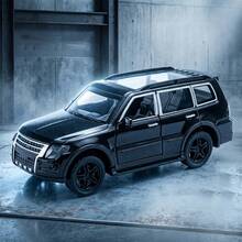 Mô hình xe Pajero hợp kim 1:32 xe địa hình SUV hai màu đen trắng, cửa mở được, vật trang trí xe mô phỏng chân thực - Nhiều màu - Xem 8