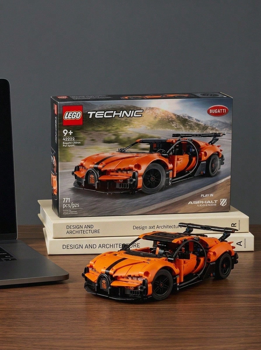 LEGO Technic™ Bugatti Chiron Pur Sport Hypercar Kids 9Years+ 42222 - Multicolor - View 1