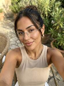 1 pieza, nuevas gafas personalizadas encantadoras y exquisitas de lente lisa para mujer, adecuadas para viajes, vacaciones, uso diario y decoración. Gafas transparentes personalizadas vintage, lente plana ovalada versátil - Película gris transparente - Ver 2