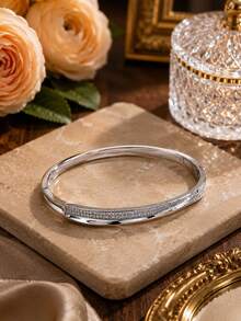 1pc Women's Fashionable Elegant Zirconia Inlaid Bracelet, Super Shiny High-End Luxury Minimalist Versatile Jewelry - S62955 - View 9