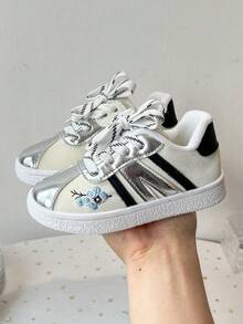 2026 Spring/Autumn New Children's Fashion Floral Embroidery Shoes - Silver - View 6