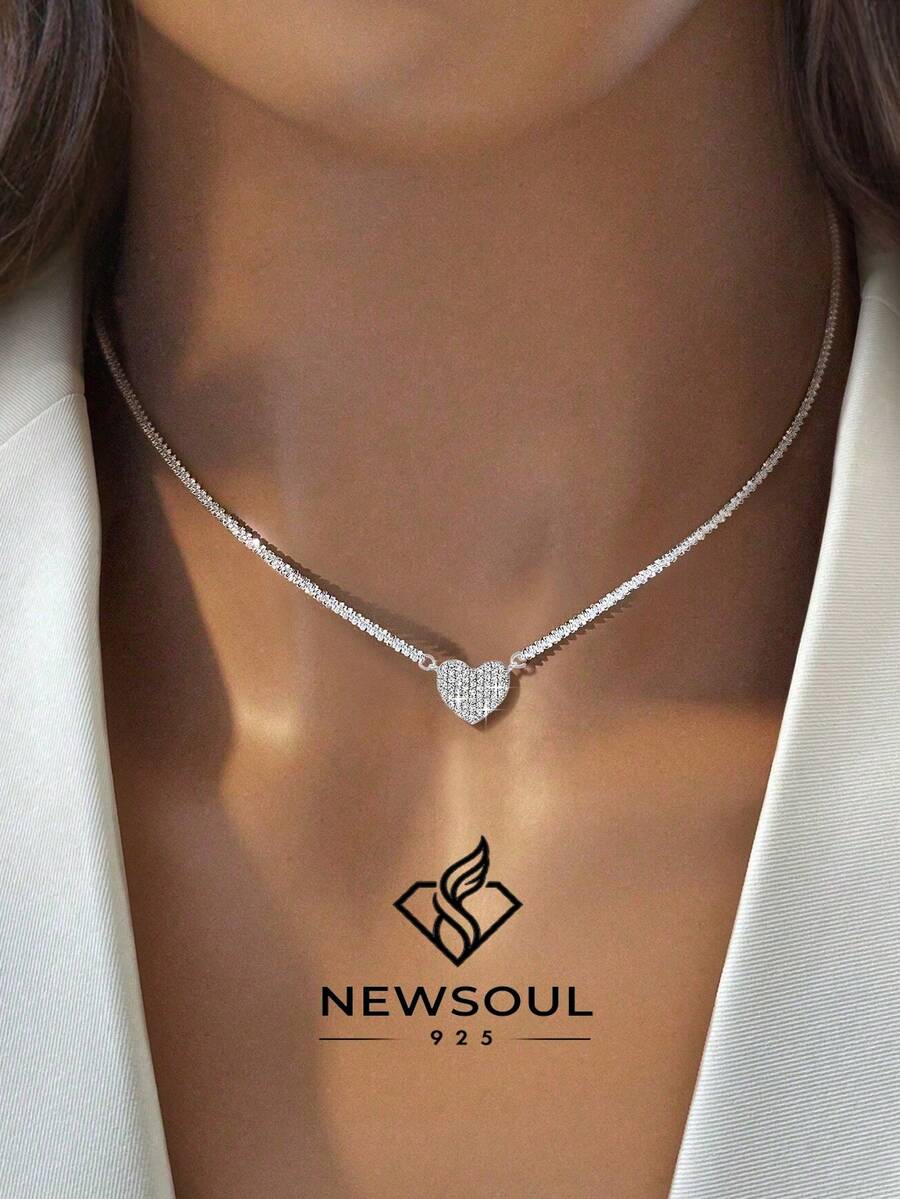 1件女性閃亮心形吊墜項鍊，S925純銀，精緻情人節珠寶，日常佩戴禮物