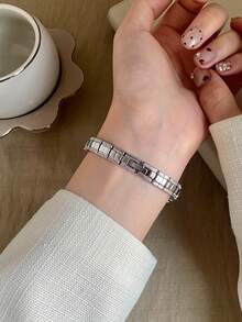 1件女士金色橢圓石英手錶，優雅時尚，適合日常佩戴、生日、畢業禮物、休閒聚會與宴會 - 銀色 - 查看 6