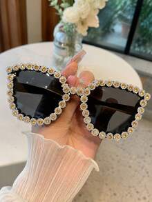Light Luxury Daisy Studded Polygonal Fashion Glasses With Ins Style Retro Brown Lenses For Daily Wear And Versatile Fashion Glasses - Black - View 7