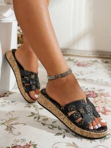 NANBEI ZUO Fashion Classic Random Floral Pattern Printed Women's Thick Sole Slide Sandals, Summer New Style Personalized Faux Wood Grain Sole Beach Vacation Style Sandals, Indoor/Outdoor Casual Versatile Wedge Slide Sandals - Black - View 4