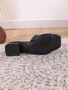 Women's Slip-On High Heel Thong Sandals, Spring/Summer New Fashion Black Glossy Nightclub Party Style, Square Toe Open Toe Chunky Heel - Black - View 6