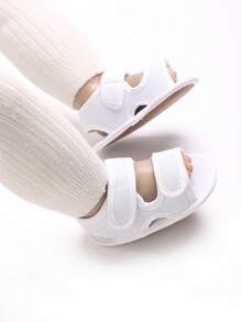 Classic Infant Mesh Breathable Walking Sandals, Non-Slip Lightweight Summer Infant Walking Shoes - White - View 1