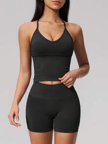 NcmRyu Conjunto deportivo de mujer de un solo color con espalda en Y, hebilla de metal ajustable, tirantes de espagueti, shorts acanalados de cintura alta - Negro - Ver 6