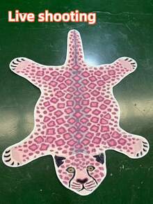 1pc Pink Purple Leopard Shaped Animal Rug - Soft, Super Absorbent, Suitable For Bedroom, Living Room Or Bathroom, Machine Washable, Bathroom Rug, Decorative Rug, Bedroom Decor, Small Rug, Carpet, Home Decor, Living Room Rug, Living Room Small Rug, Bedroom Rug, Living Room Home Decor - Multicolor - View 6