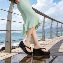 Sandali con plateau rialzato da donna, infradito con zeppa e cinturino sottile annodato, con suola spessa antiscivolo, ideali per viaggi al mare e spostamenti quotidiani. - nero - Visualizzare 7