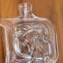 Hot-Selling Mustang Team Personalized Creative Empty Glass Bottle For Whiskey, Brandy, Cocktail, Red Wine, Suitable For Bar And Home Decor - Clear - View 6