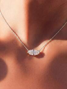 1pc Minimalist S925 Sterling Silver Six-Claw Horse Eye Necklace, Gift For Women - Six-claw Horse Eye - View 3