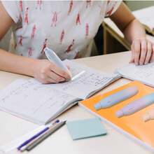 1pc Cute Correction Tape, 20ft Retractable White Smooth Pull-Out Pen, Convenient Instant Correction, Easy To Use, Beautiful Applicator Set, Replaceable Refill, Suitable For Students, School And Office Supplies, Easy To Use, Suitable For School Use, 4 Colors Available (Retractable) - Multicolor - View 10