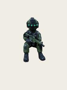1件特種部隊士兵動作公仔，配夜視鏡與突擊步槍，軍事戰術坐姿人偶，書架桌面裝飾，適用居家與辦公室 - A - 查看 12