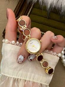 1pc Women's Round Quartz Watch, Vintage Style, Elegant And Fashionable, Suitable For Daily Wear, Excellent Gift Choice - Gold - View 5