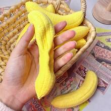 柔軟可擠壓慢回彈香蕉造型奶油棒玩具,逼真香蕉紋理,柔軟彈性,幫助緩解壓力,適合桌面壓力釋放玩具,慢回彈紓壓玩具,趣味手指玩具,感官玩具,擠壓玩具,創意裝飾小禮物,適合14歲及以上人士 - 香蕉 - 查看 5