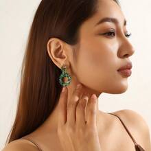 1 Pasang Anting Gantung Manik-Manik Vintage Bohemian Multi-Cincin, Desain Melingkar Berlapis Buatan Tangan dengan Aksen Kristal Buatan, Cocok untuk Festival, Pesta, dan Pemakaian Sehari-hari, Dirancang untuk Membuat Anda Menjadi Pusat Perhatian di Setiap Kesempatan, Buatan Tangan, Bentuk dan Warna Mungkin Berbeda, Pola dan Posisi Warna Acak - Hijau - View 8