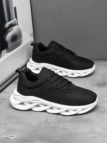 Men's Classic Fashion Black & White Contrast Lace-Up Low-Top Casual Sports Shoes, Blade Design Height-Increasing Sole Comfortable Versatile Training Running Shoes - White and Black - View 5
