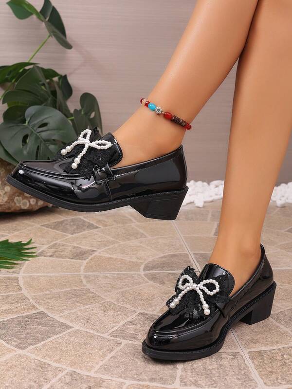 Pearl Bow Chunky Heel Loafers Women's Vintage British Style Low Heel Slip-On Shoes Sweet Girl Commute Versatile