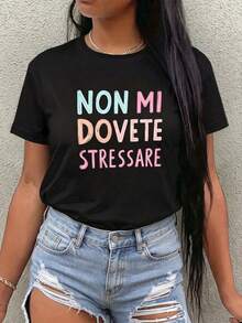 女款圓領短袖T恤 - 黑色，印有大膽義大利語短句「Non Mi Dovete Stressare」，春夏休閒穿著 - 黑色 - 查看 3