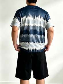 Men Plus Size Graphic T-Shirt, Artistic Gradient Wave Print Design , Crew Neck Short Sleeve Loose Fit Comfortable, Polyester Knit Fabric, Casual Comfortable Versatile Wear - Multicolor - View 3
