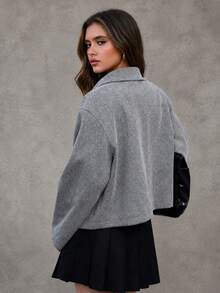 Mantel Wanita Ukuran Besar, Jaket Lengan Pendek dengan Kerah, Cocok untuk Kegiatan Sehari-hari dan Perjalanan. - Grey - View 2