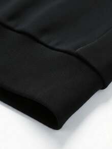 Sweatshirt Pullover Lengan Panjang Berkerudung Minimalis dengan Desain Bahu Jatuh, Motif Tema Balap dengan Logo 97, Atasan Lengan Panjang Kasual Serbaguna Warna Hitam untuk Musim Gugur - Hitam - View 5