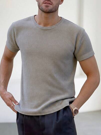 1件男士素色華夫格紋理短袖T恤，夏季新款圓領修身版上衣