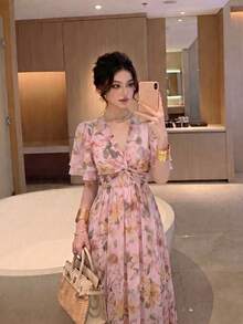 女款新款優雅浪漫花卉修身A字洋裝 粉色夏季 - 粉色 - 查看 2