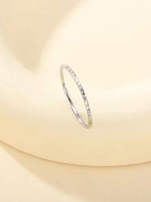 Exquisite Triangular Faceted Embossed Thin Ring, Polished Cut Texture Design, Commuter Versatile All-Match Style Women's Finger Accessory - Zhuix - View 4