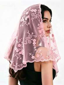 1PC Women's Solid Color Floral Lace Triangle Scarf, Lace Mantilla Veil, Triangle Lace Veil, Minimalist Elegant Elegant Lightweight Sheer Triangle Scarf, Bridal Veil, Hollow Lace Trim Decorated Wedding Veil Headscarf, Boho Chic, Wedding Veil, Fashionable Versatile Suitable For Banquet, Ball, Outdoor Photography, Wedding, Match With Dress, Scarf Dress - Multicolor - View 3