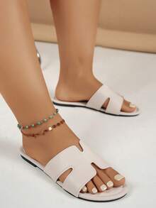 MICCOM Damen-Sandalen mit runder Zehenpartie, 2026 Sommer Neu, flach, große Größen, Outdoor, lässig, modisch und stilvoll, passend zu Röcken - Beige - Übersicht 3