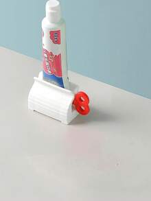1PC Tube Squeezer Designed For Various Soft Tubular Products, Compatible With Medical Ointments, Cleansers, Hand Creams, Children's Toothpaste, Hair Dye Tubes, Universal Tool For Bathrooms, Pharmacies, Beauty Salons. Round Heart / Number Shaped Colorful Handle, Multiple Color Options, Pure White Body Resistant To Dirt And Easy To Clean, Waterproof Plastic Material Resistant To Mold And Deformation In Humid Environments - Multicolor - View 8
