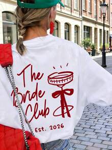 1件女款夏季短袖T恤，單身女派對主題蝴蝶結手繪調酒杯「The Bride Club」字母印花圖案白色T恤 - 白色 - 查看 2