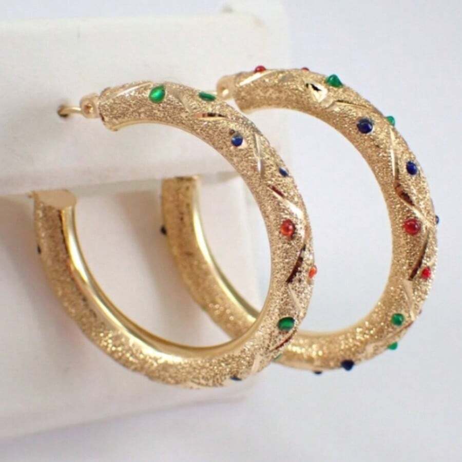 Boucles d'oreilles vintage de luxe et colorées, un accessoire élégant et raffiné pour les femmes - Doré - Voir 1