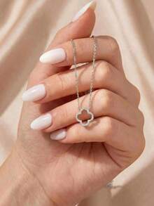 1pc Sterling Silver Four-Leaf Clover Hollow Zirconia Inlay Pendant Necklace, Delicate Minimalist Design, Versatile Choker Necklace, Refreshing For All Seasons Valentines - Necklace - View 6